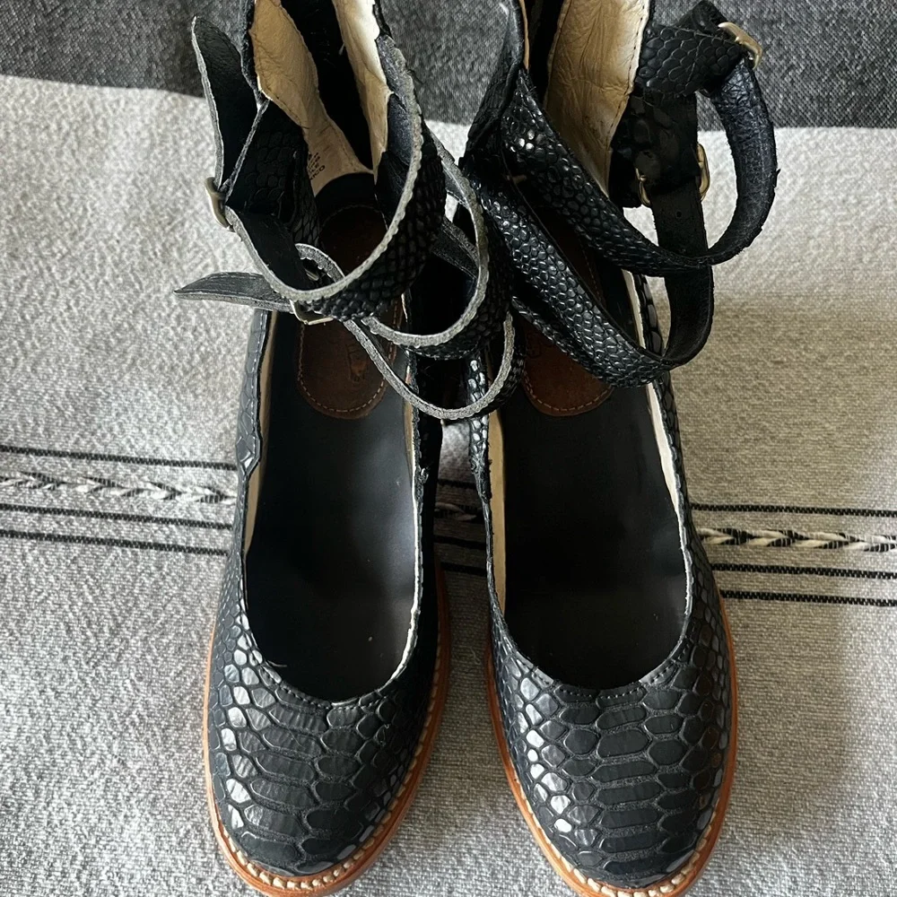 Freebird by Steven Black Faux-Snakeskin Ankle Wrap Block Heels - Picture 6 of 8